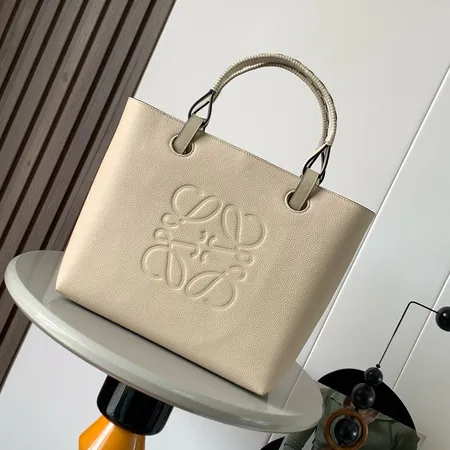 ロエベ ハンドバッグ