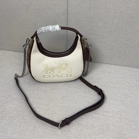 コーチ ショルダーバッグ