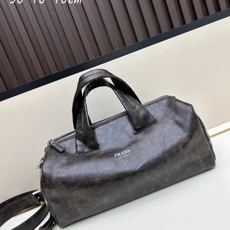 プラダ ハンドバッグ