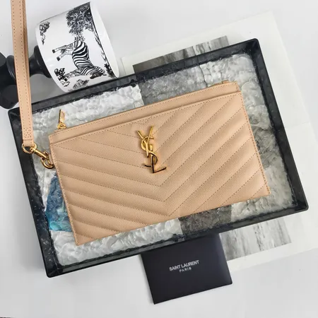 イブサンローラン ハンドバッグ