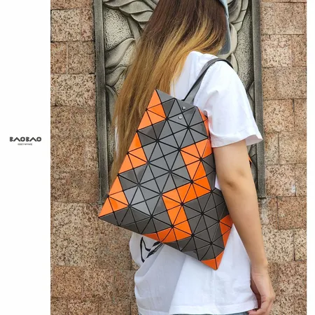 イッセイ ミヤケ ハンドバッグ