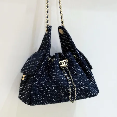 シャネル ハンドバッグ