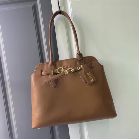 ミュウミュウ ショルダーバッグ