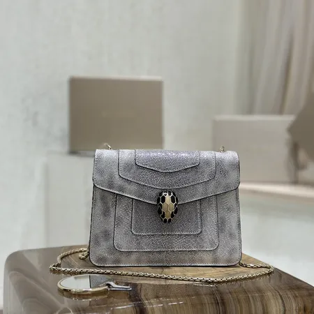 ブルガリ ハンドバッグ