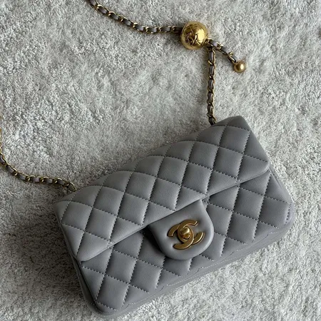 シャネル ショルダーバッグ