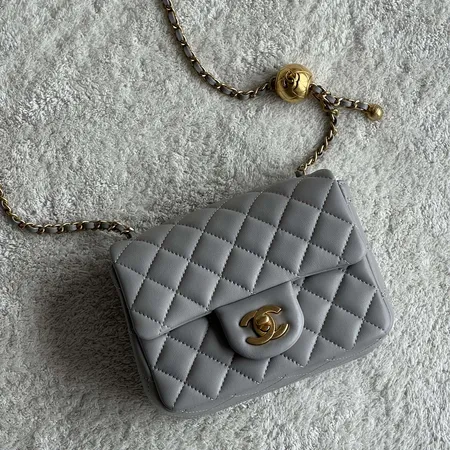シャネル ショルダーバッグ