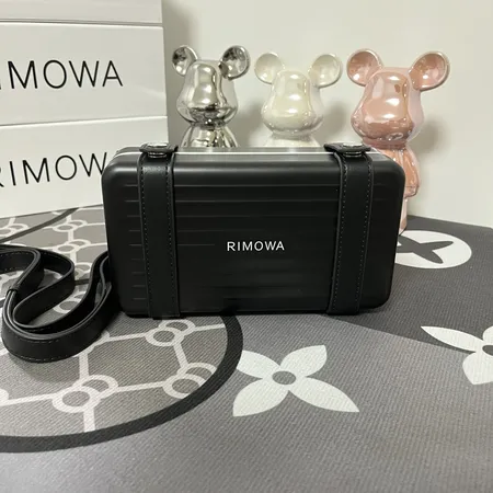 シャネル ショルダーバッグ