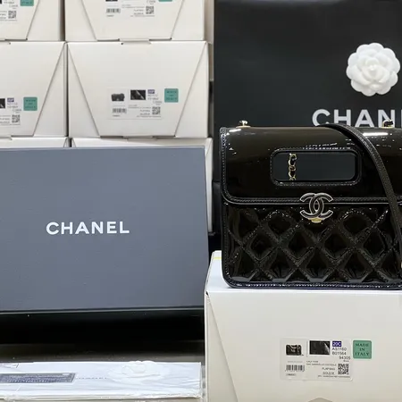 シャネル ハンドバッグ