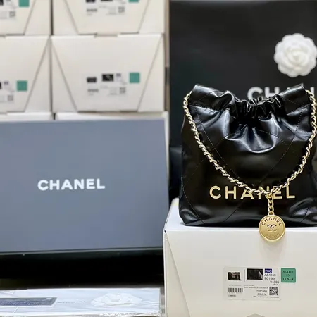 シャネル ハンドバッグ