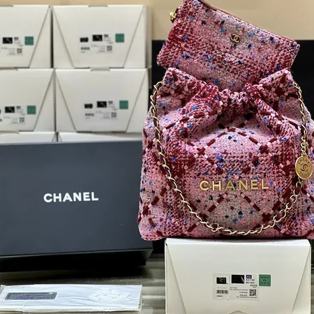 シャネル ハンドバッグ