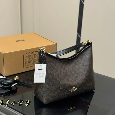 コーチ ショルダーバッグ