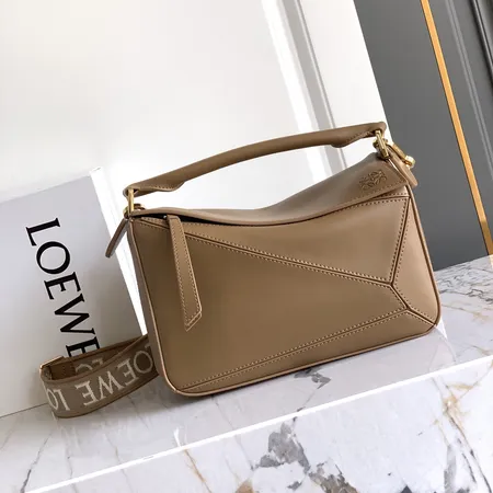 ロエベ ハンドバッグ