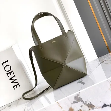 ロエベ ハンドバッグ
