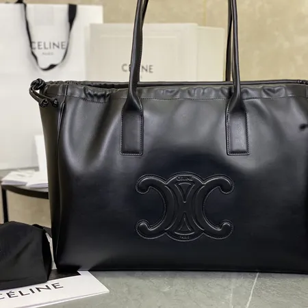 セリーヌ ハンドバッグ