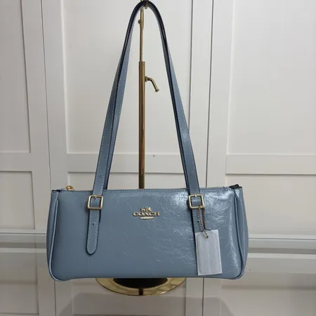 コーチ ハンドバッグ