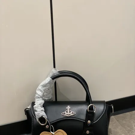 ヴィヴィアン・ウエストウッド ハンドバッグ