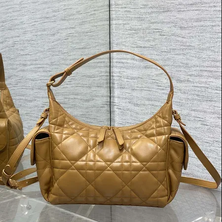 ディオール ショルダーバッグ