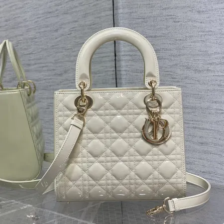 ディオール ハンドバッグ