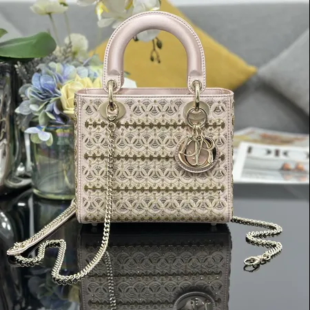 ディオール ハンドバッグ