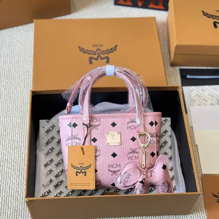 エムシーエム ハンドバッグ