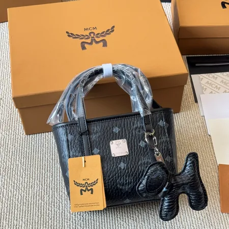 エムシーエム ハンドバッグ