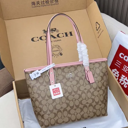 コーチ ショルダーバッグ