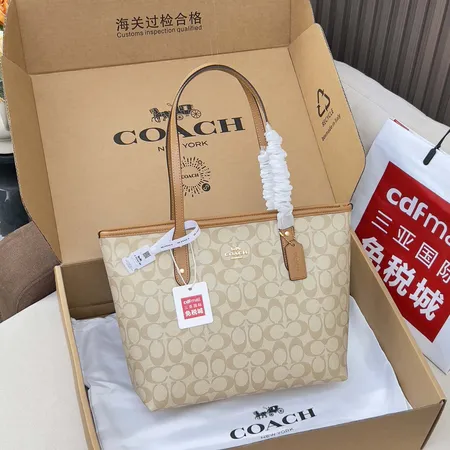 コーチ ショルダーバッグ