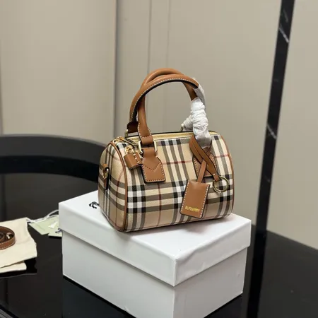 ノースフェイス ハンドバッグ