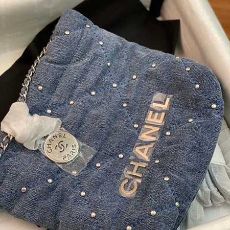 シャネル ハンドバッグ