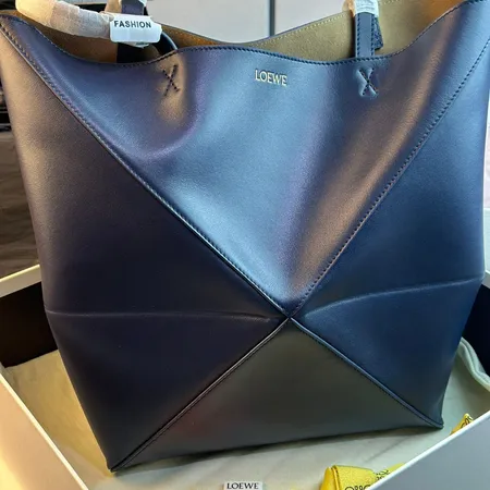 ロエベ ハンドバッグ