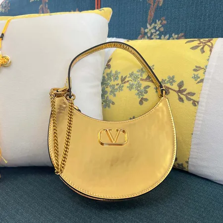 ヴァレンティノ ハンドバッグ