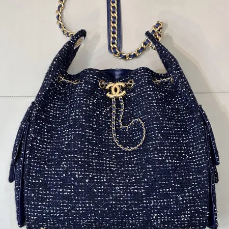 シャネル ハンドバッグ