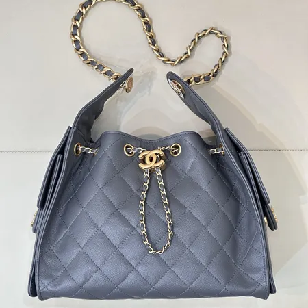 シャネル ハンドバッグ