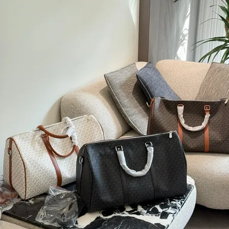 マイケルコース ハンドバッグ