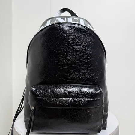 バレンシアガ リュックサック