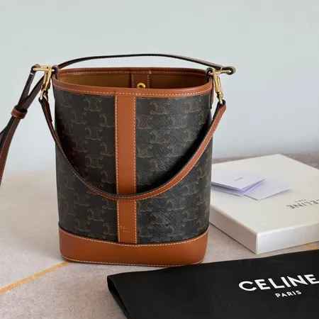 セリーヌ ハンドバッグ