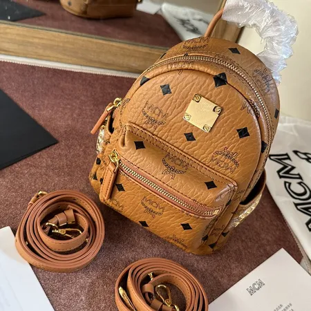 エムシーエム ショルダーバッグ