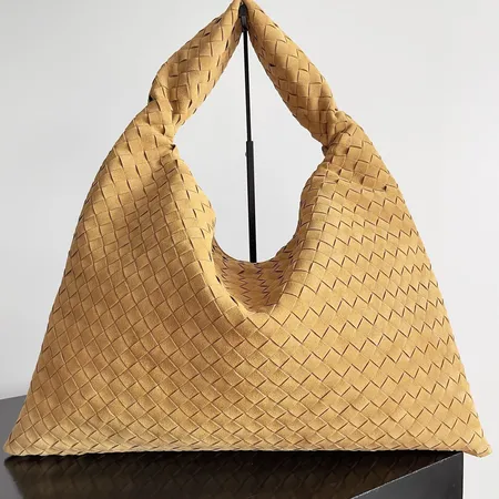 ボッテガ ヴェネタ ハンドバッグ