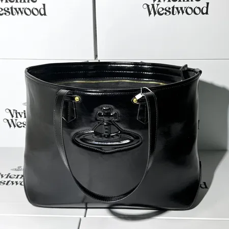 ヴィヴィアン・ウエストウッド ハンドバッグ