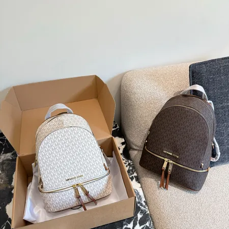 マイケルコース リュックサック