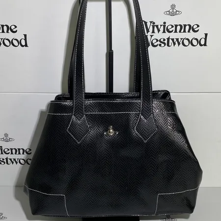 ヴィヴィアン・ウエストウッド ハンドバッグ