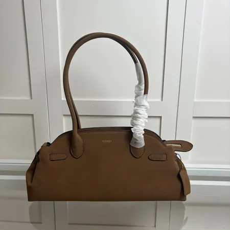 コーチ ショルダーバッグ