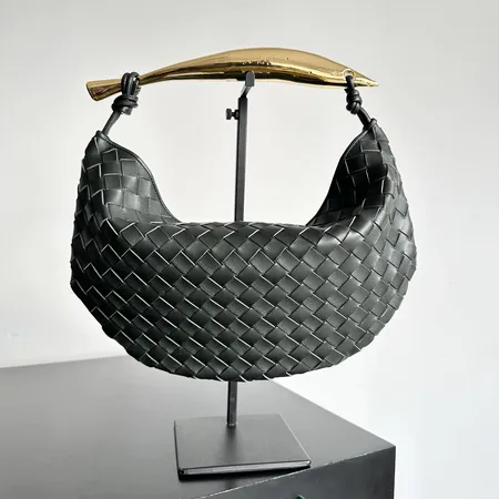 クロエ ハンドバッグ