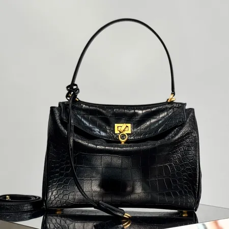 バレンシアガ ハンドバッグ