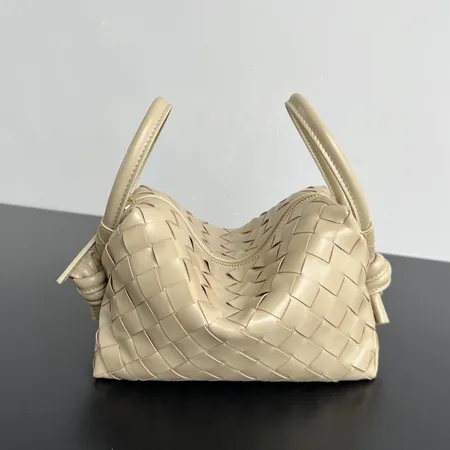 アー・ランゲ・ウント・ゾーネ リュックサック