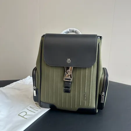 リモワ リュックサック