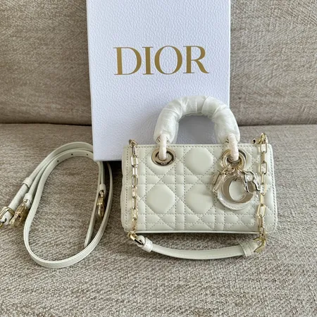 ディオール ハンドバッグ