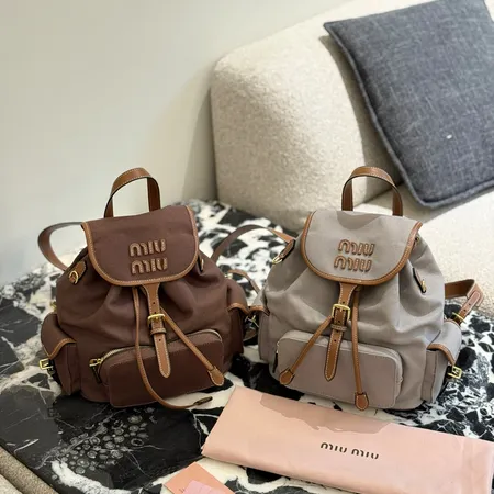 ミュウミュウ リュックサック