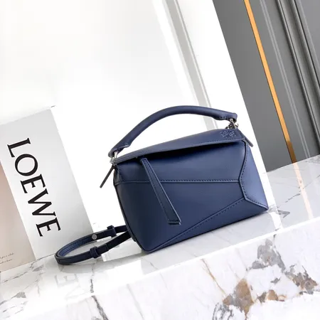 ロエベ ハンドバッグ