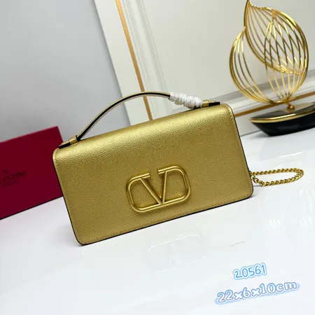 ヴァレンティノ ハンドバッグ